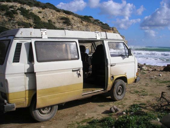 A VW T3 Westfalia campervan that has been linked to the suspect (Metropolitan Police)