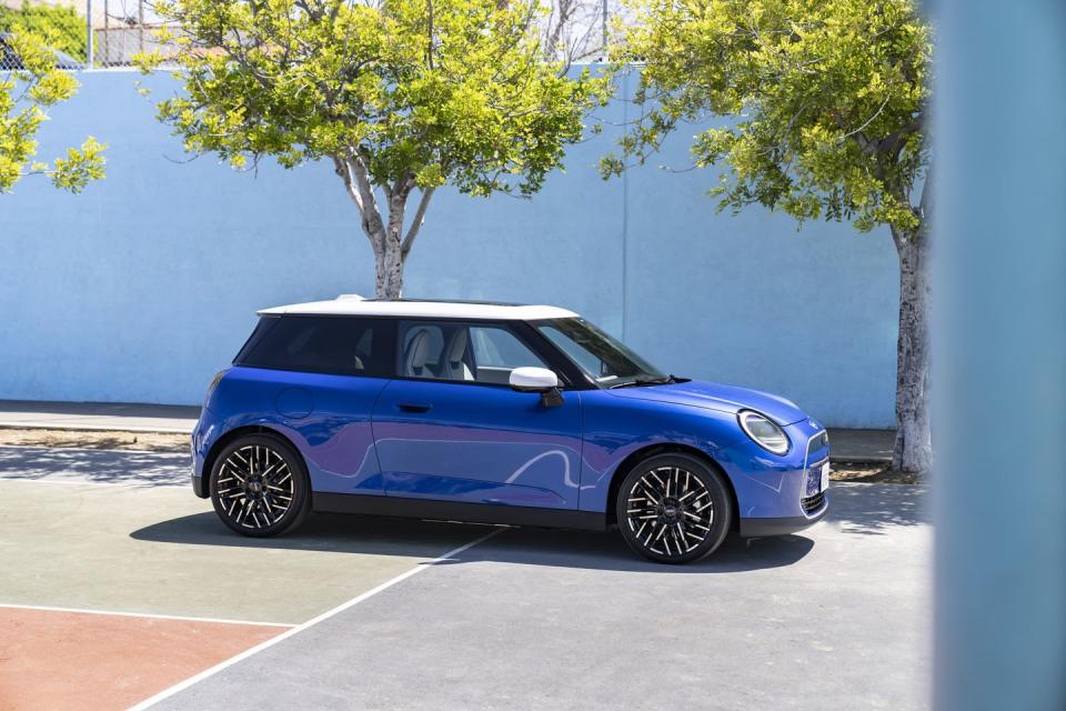 2025 mini cooper hatchback