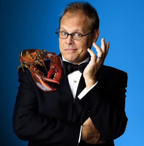 <p>Food Network</p> Alton Brown in 1999