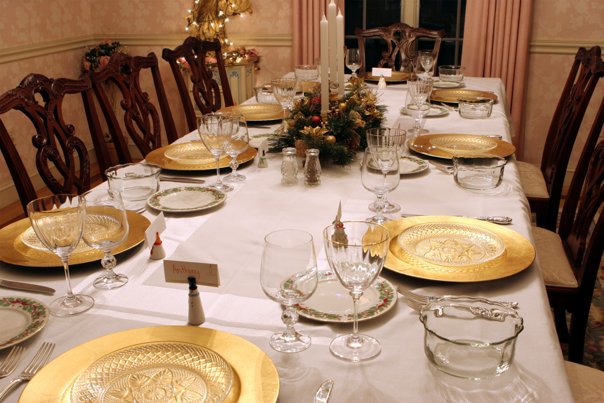 Formal Thanksgiving table