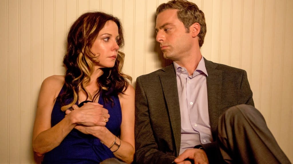 Weeds Season 8 Streaming: Watch & Stream Online via Hulu & Peacock