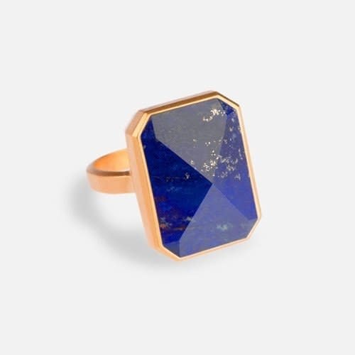 <p>She'll think of you every time she rocks this stunning statement ring.</p><p><em>Lapis Out To Sea Ring, $165. <a rel="nofollow noopener" href="https://ringly.com/collections/smart-rings/products/out-to-sea?mbid=synd_yahooentertainment" target="_blank" data-ylk="slk:ringly.com;elm:context_link;itc:0;sec:content-canvas" class="link ">ringly.com</a></em></p>