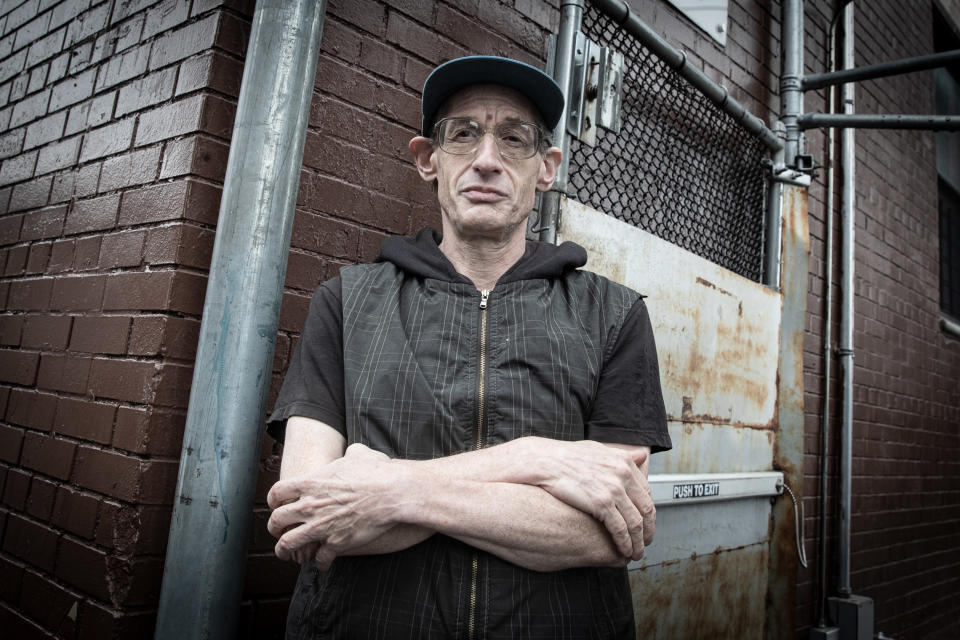 David Shohl stands outside the shelter in the Crown Heights section of Brooklyn. (Photo: Gordon Donovan/Yahoo News)