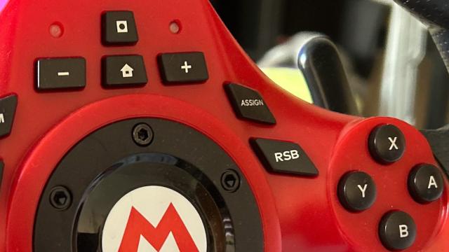 Hori Mario Kart Racing Wheel Pro Deluxe: A Must-Have for Nintendo