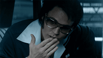 Elvis blows a kiss