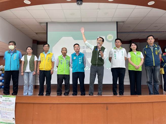 鄭運鵬今晚舉辦溫暖好政「和平保台 溫暖好政 施政願景說明會」，現場超過400位市民到場支持。（蔡依珍攝）