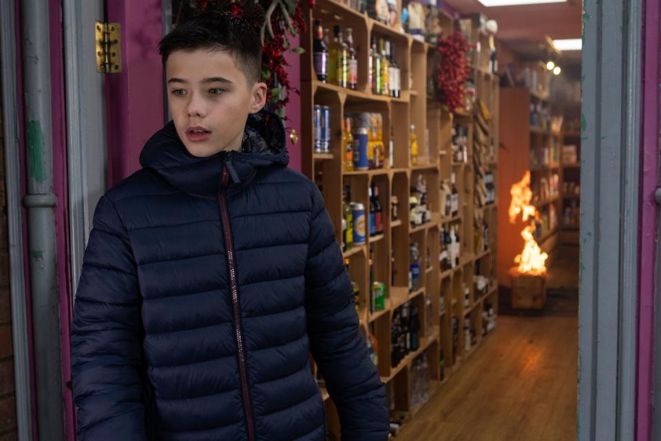 Friday, December 23: Bobby starts a fire at Price Slice