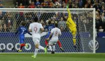 Football Soccer - France v Spain - International Friendly - Stade de France, Saint-Denis near Paris, France - 28/3/17 Spain's David De Gea in action Reuters / Benoit Tessier Livepic