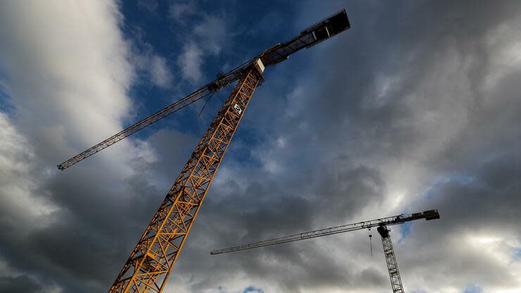 Die Bauwirtschaft ist besonders anfällig für Schwarzarbeit. Foto: dpa