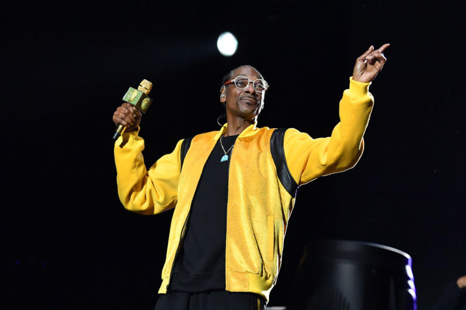 LOS ANGELES, CALIFORNIA - DECEMBER 10: Snoop Dogg performs at the 2022 LA3C Festival at Los Angeles State Historic Park on December 10, 2022 in Los Angeles, California. (Photo by Sarah Morris/Getty Images)