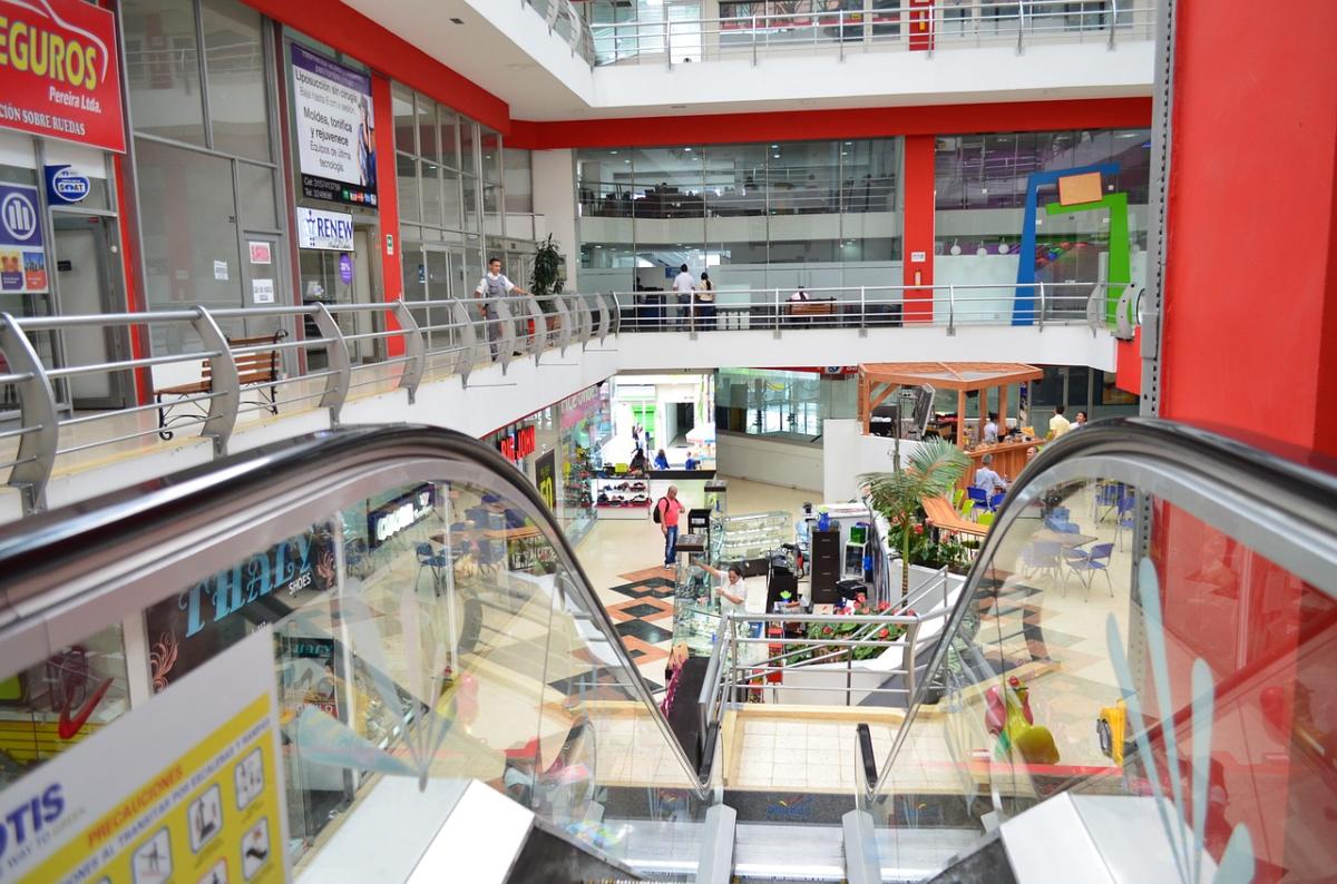 Festive Mall Sales At 80% Of Last Year, Sustaining: Prestige's