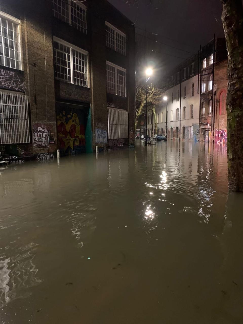 Flooding in Hackney Wick on Thursday night (Simon Goode)