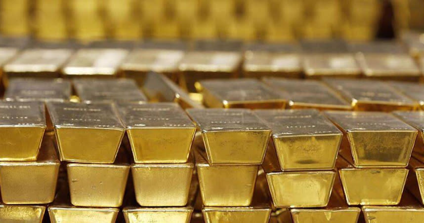 黃金價格因中東不斷升級的緊張局勢，導致民眾避險需求提升而提振。（圖／報系資料照）
