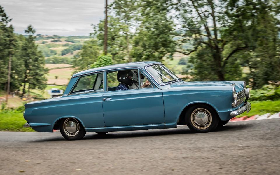 Ford Cortina - Stuart Wing/Capture Your Car Photography