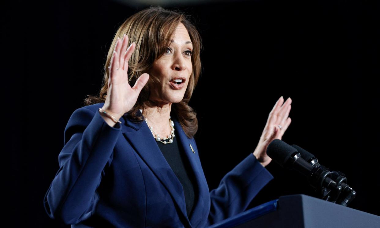 <span>Harris campaigns in Milwaukee, Wisconsin, on 23 July 2024.</span><span>Photograph: Kamil Krzaczyński/AFP/Getty Images</span>