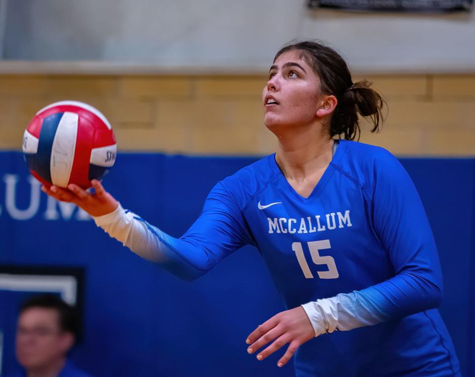 McCallum's Jette Morris signed a letter of intent to play beach volleyball for San Francisco on Wednesday.