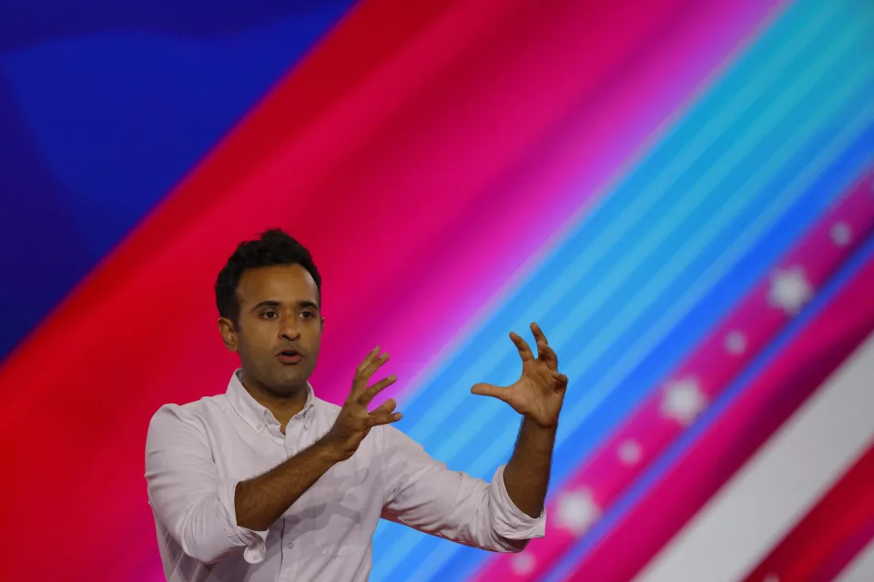 Author Vivek Ramaswamy speaks at the Conservative Political Action Conference (CPAC) in Dallas, Texas, U.S., August 5, 2022.  REUTERS/Brian Snyder