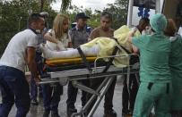 <p>The few surviving passengers of an airliner that crashed arrive at the Calixto Garcia General Hospital in Havana, Cuba, Friday, May 18, 2018. (Photo: Marcelino Vazquez Hernandez/ACN via AP) </p>