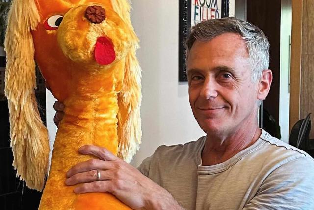 David Eigenberg Celebrates Turning 60 with Nostalgic Ray Rayner  