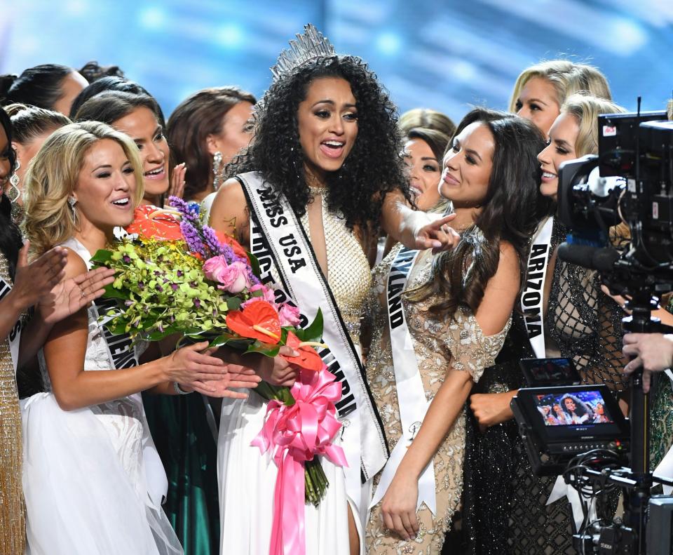 <p>Las delegadas de Nueva Jersey Minnesota fueron elegidas respectivamente como primera y segunda finalistas en el podio final/Getty Images </p>