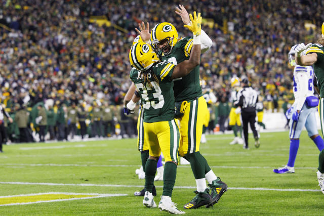 Aaron Rodgers delivers key block as Packers upend Cowboys in OT