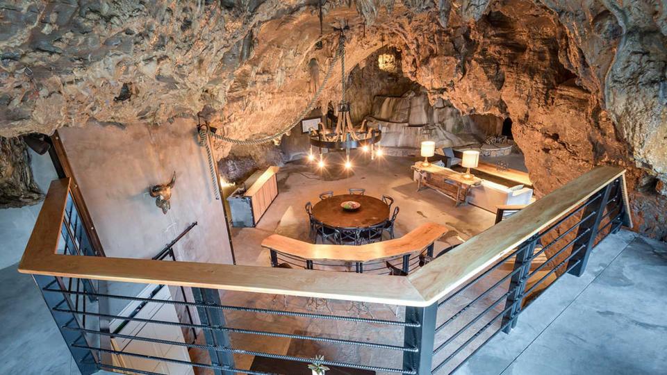 Beckham Cave House in Arkansas