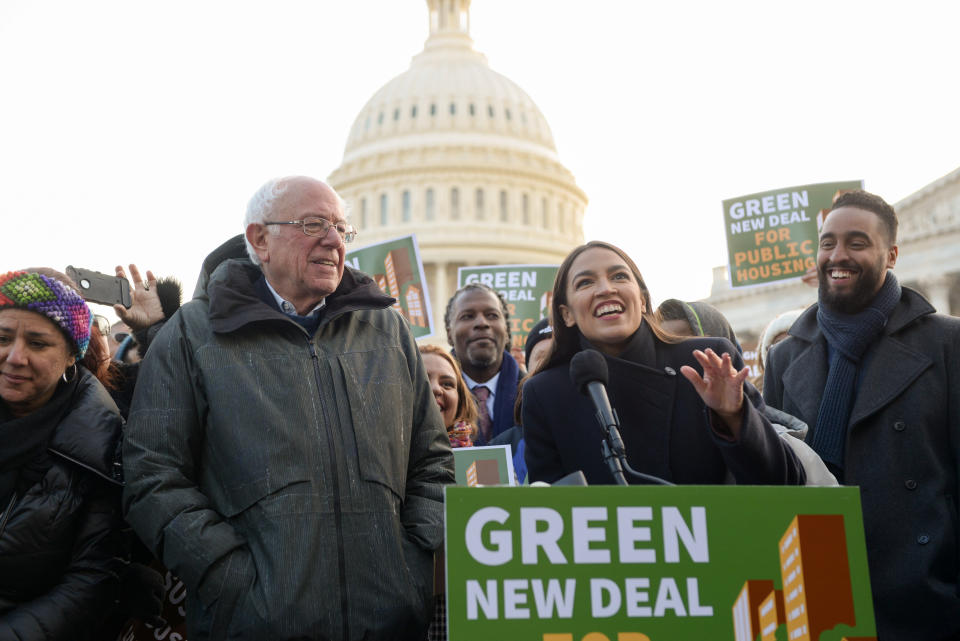 Sen. Bernie Sanders (I-Vt.) and Rep. Alexandria Ocasio-Cortez (D-N.Y.) announce the inclusion of public housing legislation in the Green New Deal in November. Ocasio-Cortez is now pushing a legislative amendment that could effectively stop the use and construction of oil and gas pipelines. (Photo: Erin Scott / Reuters)