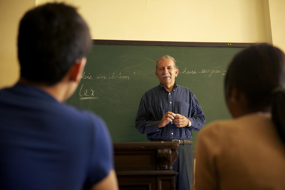 Los profesores de Derecho en Estados Unidos ganan de media 129.840 dólares y la O*NET le da a este empleo una puntuación de tolerancia al estrés de 63, lo que supone que es un empleo bastante llevadero. (Foto: Getty Images).