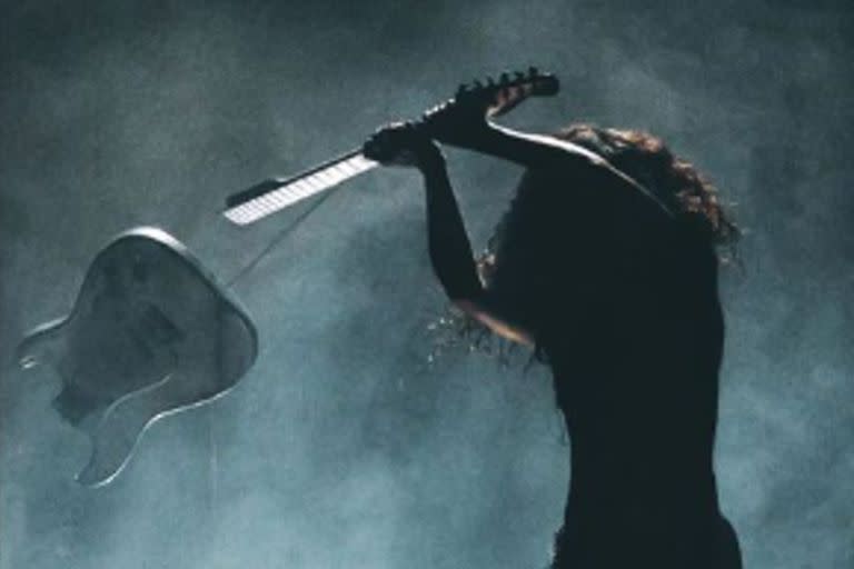 Marilina Bertoldi durante la performance que realizó en el Luna Park