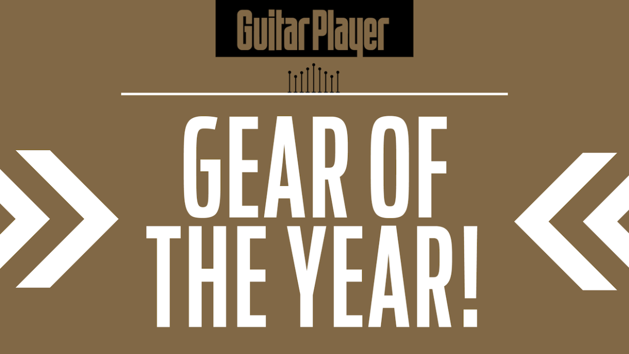  Gear of the year logo. 
