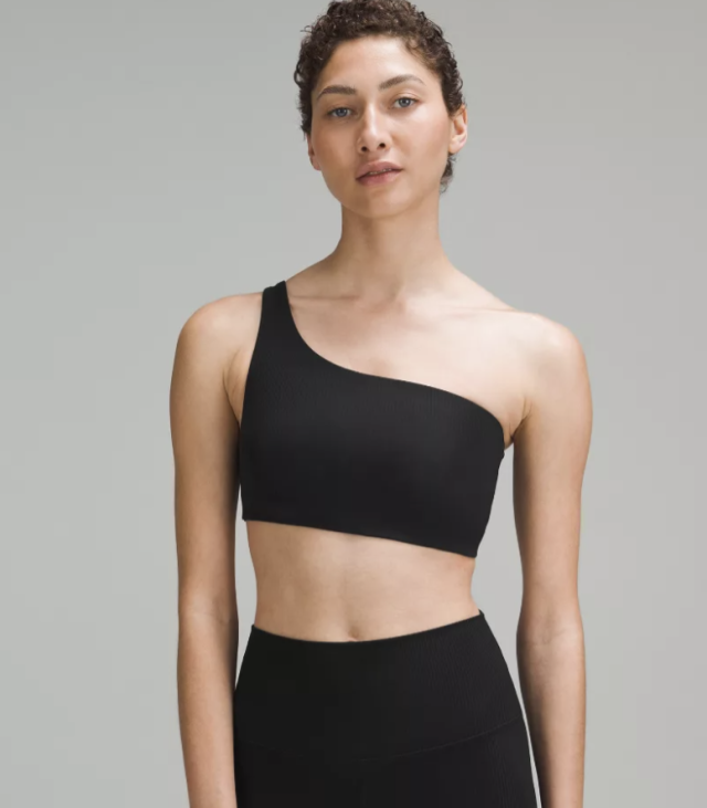 Lululemon's 12.12 sales: Tops, leggings, accessories sale, plus free  shipping