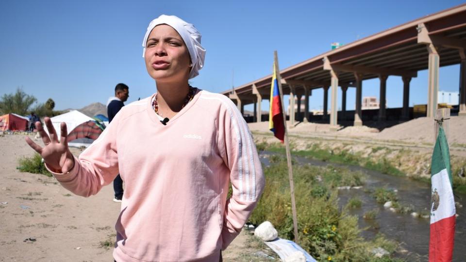 Estefanía caminó desde Colombia hasta México para llegar a EE.UU.