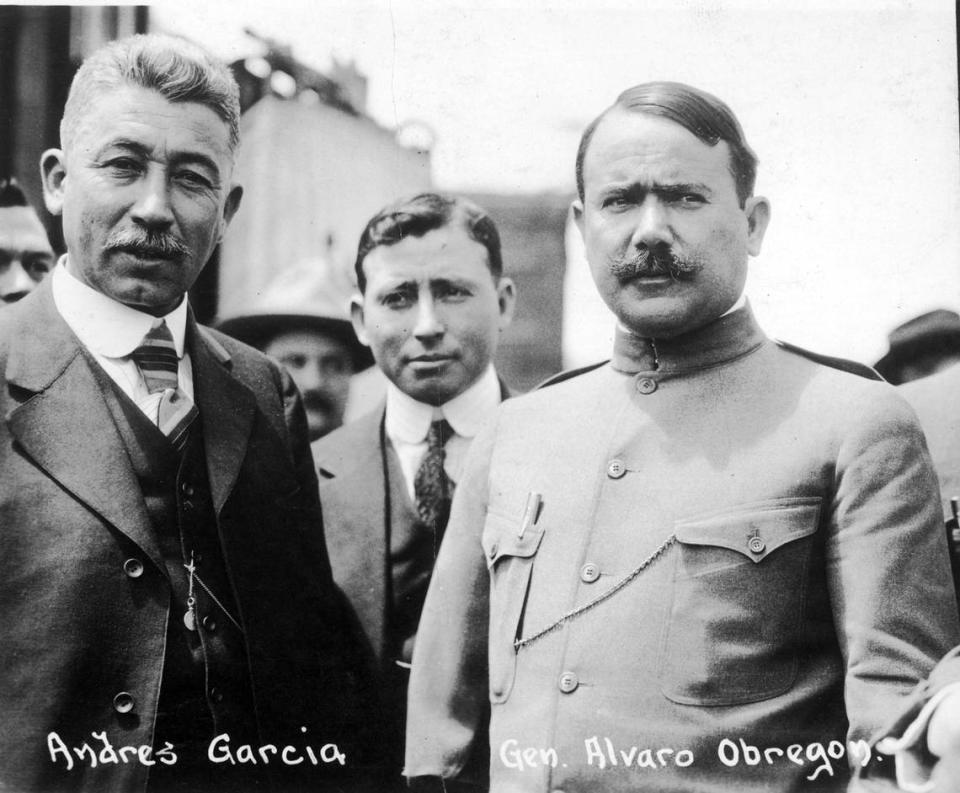 The future Mexican president, Gen. Álvaro Obregón, right, and Andres Garcia, Mexican Consul in El Paso, pose for a photo in 1916 during the Mexican Revolution.