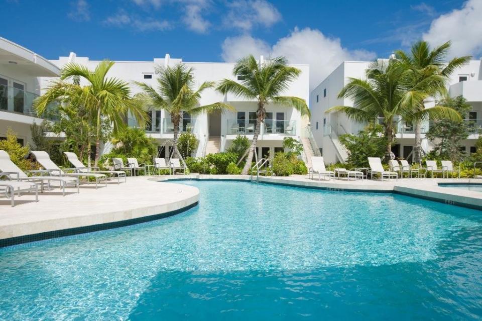 The luxury suites and courtyard pools of the Santa Maria will help you <a href="https://www.tripadvisor.com/Hotel_Review-g34345-d646903-Reviews-Santa_Maria_Suites_Hotel-Key_West_Florida_Keys_Florida.html" target="_blank">embrace the slower side of Key West life</a>. Located only a block from Duval Street,&nbsp;you get the best of both relaxation and tourism, like shopping,&nbsp;cuisine and sightseeing.&nbsp;<br /><br />Santa Maria Suites Hotel is an&nbsp;average annual price of $588 per night. The <a href="https://www.tripadvisor.com/Hotel_Review-g34345-d646903-Reviews-Santa_Maria_Suites_Hotel-Key_West_Florida_Keys_Florida.html" target="_blank">most affordable month to visit is September</a>, at $418 per night.