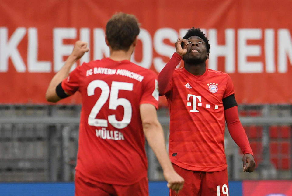 Thomas Muller (25) has starred for years with Bayern Munich, and the likes of Canadian teenager Alphonso Davies appear ready to take the baton. (REUTERS/Andreas Gebert/Pool)