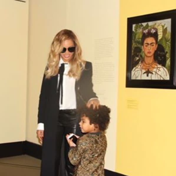 <p>Blue Ivy and her mom sharing a sweet moment and a laugh.</p>