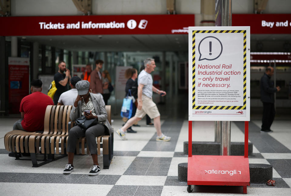 The FTSE 100 fell in the red as markets struggle to rebound from last week's sell-off. Photo: Reuters/Henry Nicholls