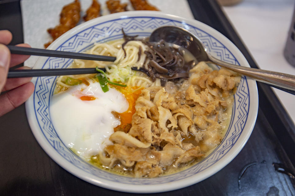 Kazutake Ramen - Yakiniku Ramen