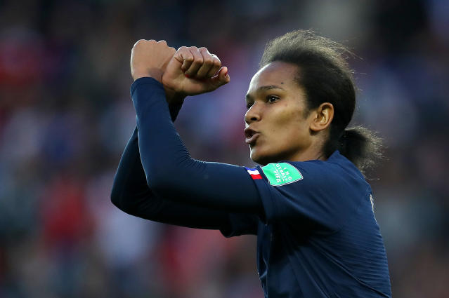 Wonder Women: Wendi Renard is a tower of strength for France and Lyon -  International Champions Cup