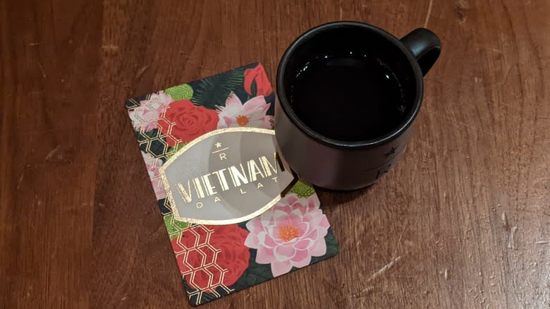Starbucks Reserve Blend Vietnam cup
