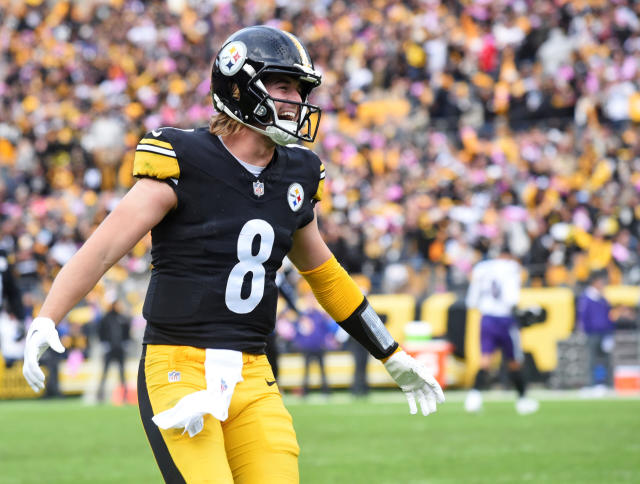 Time for Kenny Pickett to be named Steelers starting QB?