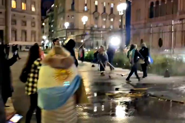 Los incidentes frente a la Casa Rosada