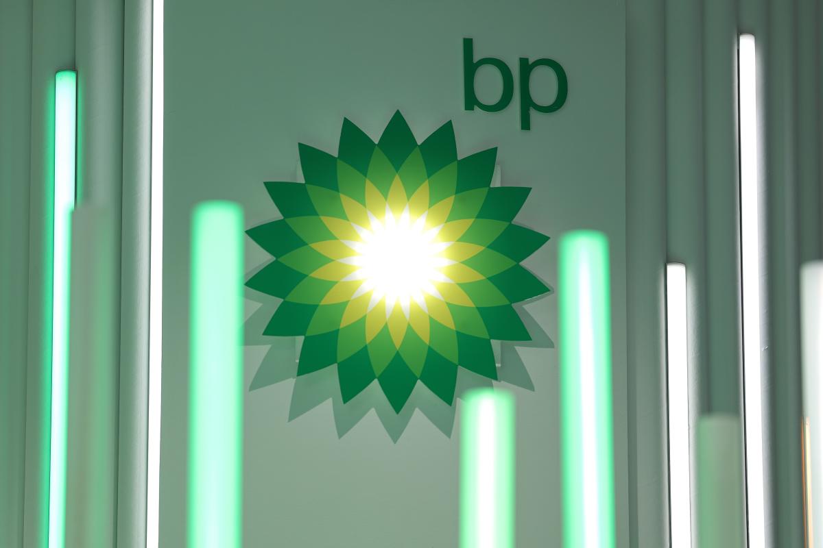 Apollo Inks  Billion Deal With BP for Stake in Gas Link