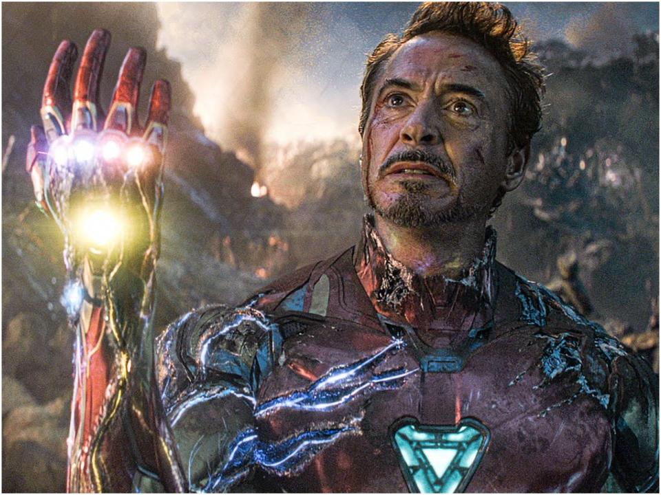 Iron Man snap Endgame