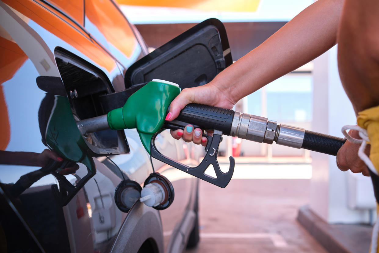 Les distributeurs pourront vendre des carburants à perte dès le 1er décembre et pour six mois / Photo d'illustration / Getty Images