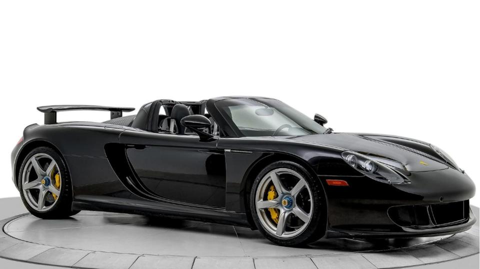 2005 Porsche Carrera GT10