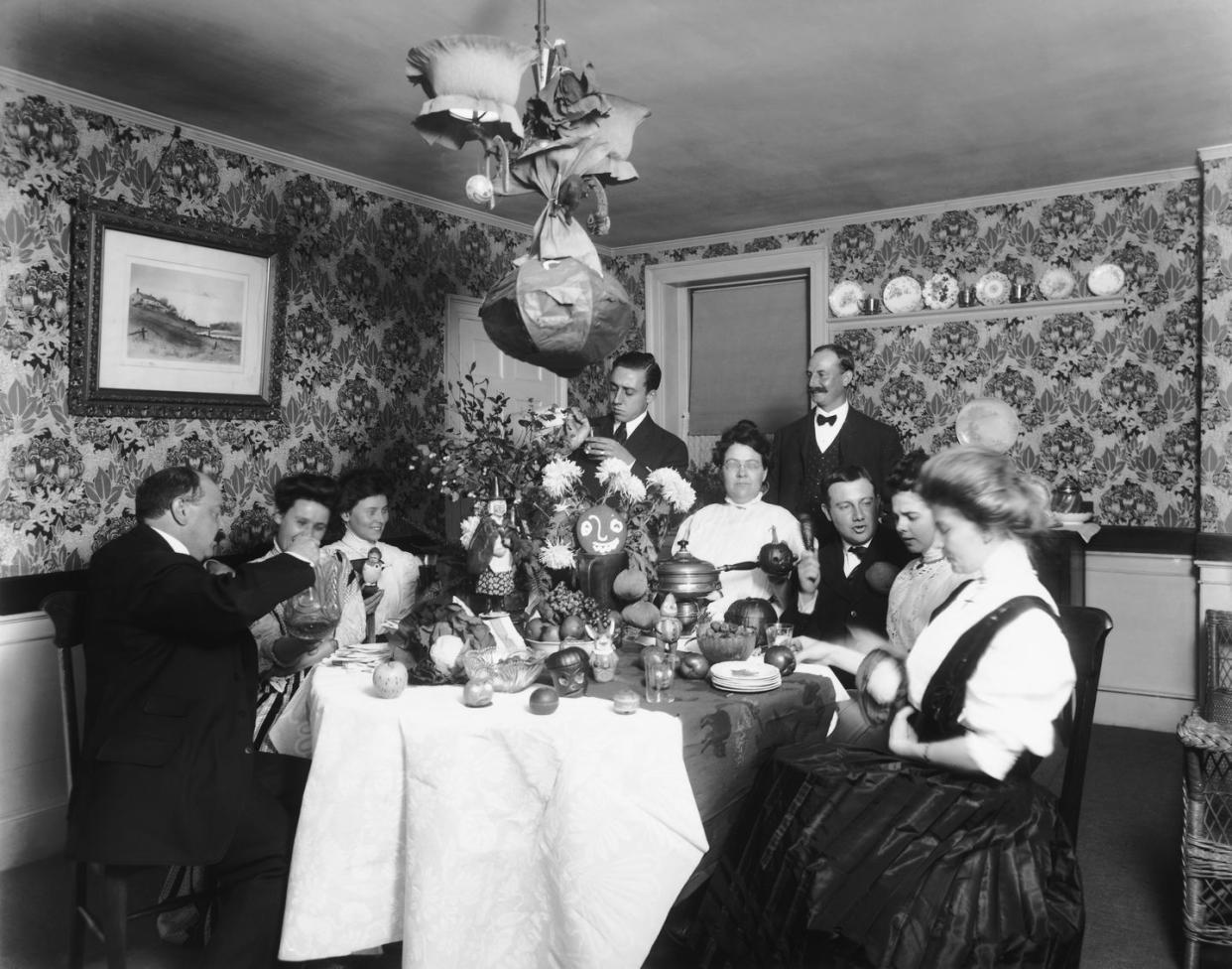 vintage halloween decorations for an adult dinner party