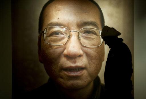 Western doctors say Chinese Nobel winner Liu Xiaobo can travel