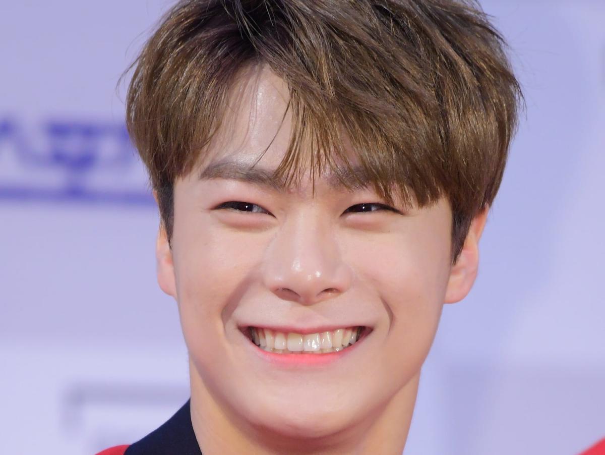 South Korean singer Cha Eun-woo of boy group Astro attends the Yahoo  News Photo - Getty Images