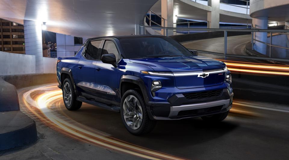 The 2024 Silverado EV RST will travel an estimated 400 miles on a single charge. Image provided by Chevrolet.